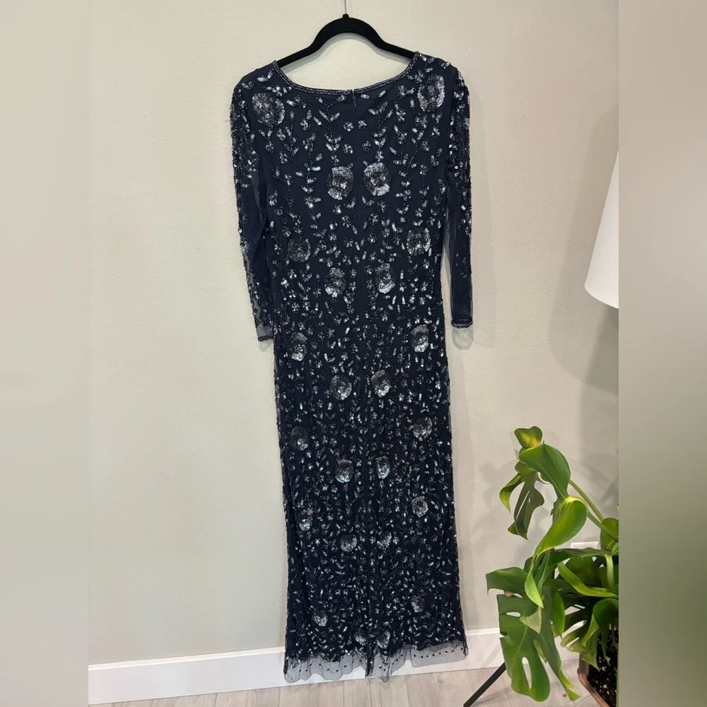 Pisarro Nights | Elegant Navy Blue Sequin Evening Gown | Size 14 - Picture 11 of 11